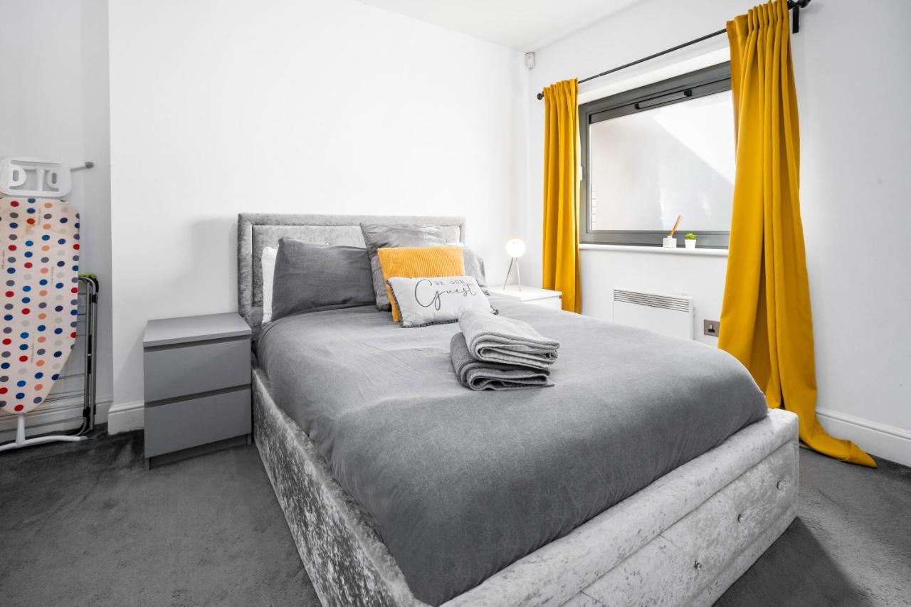 Broadway Suite - Newly Refurbished Stylish Apartment With Free Private Parking - Great Location Birmingham Dış mekan fotoğraf